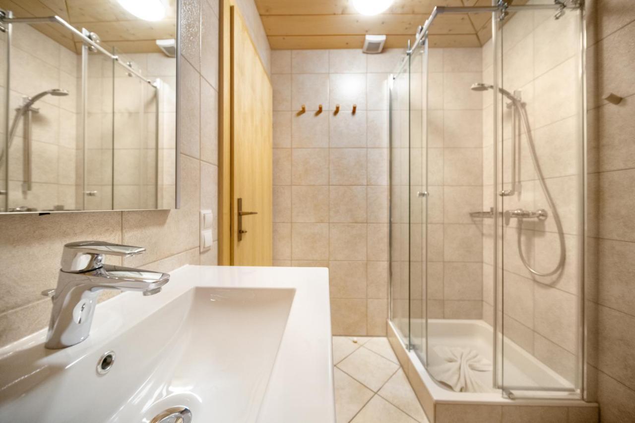 Apartmenthaus Matri By Pferd Auf Wolke Wald am Arlberg Dış mekan fotoğraf