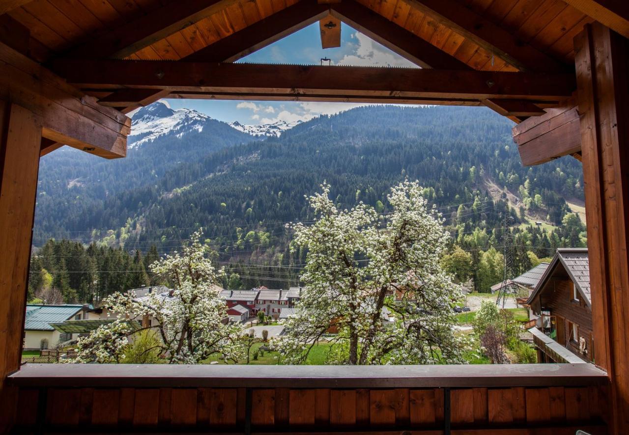 Apartmenthaus Matri By Pferd Auf Wolke Wald am Arlberg Dış mekan fotoğraf